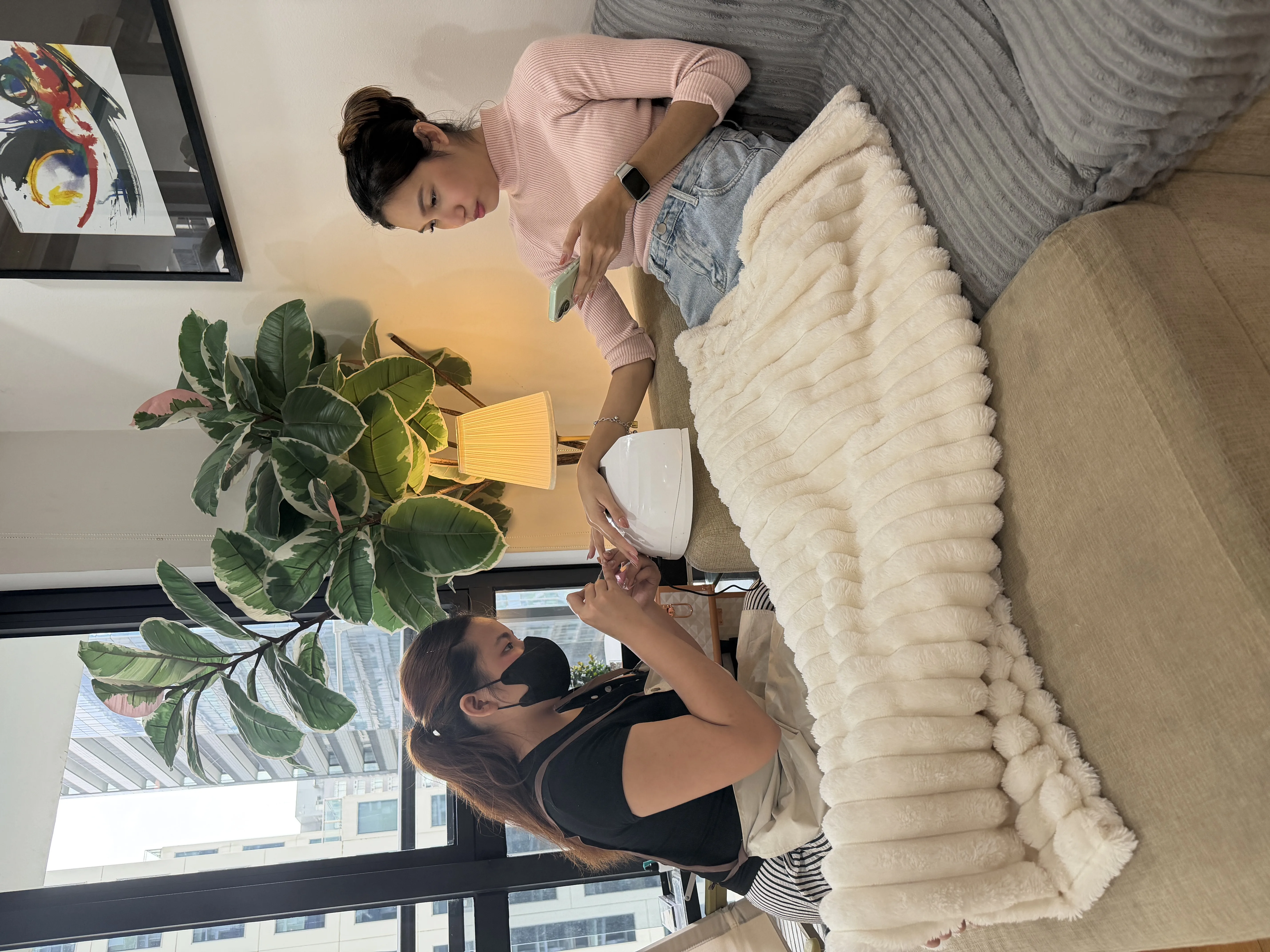 AyuriNails Beauty Lounge home service nail treatment, Makati